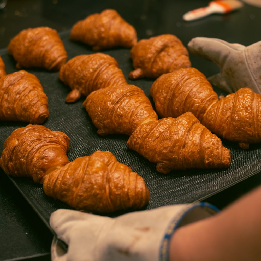 Pasticceria Pinco Pallino croissant preparazione